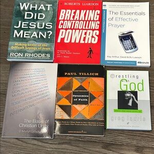 Collection of Religious Books. Christian Bible Study 6 books included